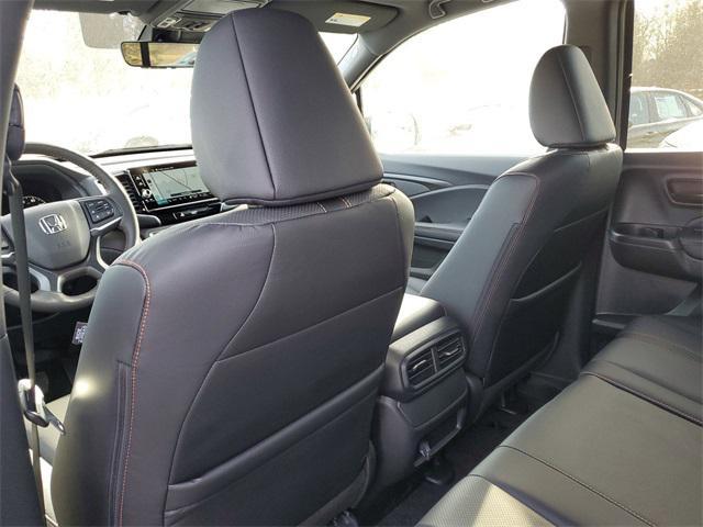new 2025 Honda Ridgeline car, priced at $44,785