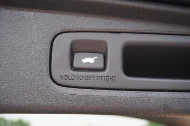 new 2026 Honda CR-V Hybrid car, priced at $38,695