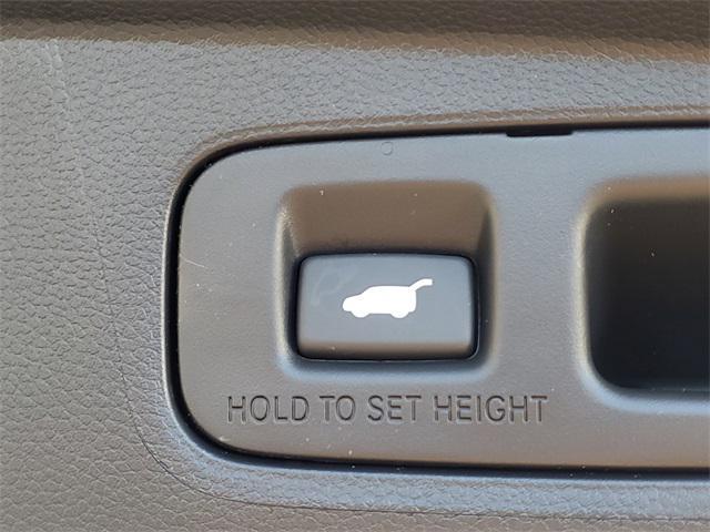 new 2026 Honda CR-V Hybrid car, priced at $39,205