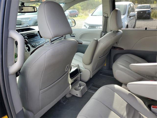 used 2014 Toyota Sienna car, priced at $14,105