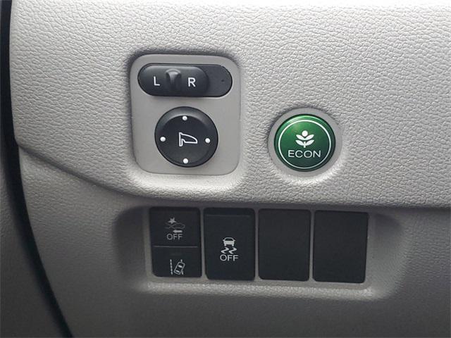 used 2022 Honda Pilot car, priced at $32,000