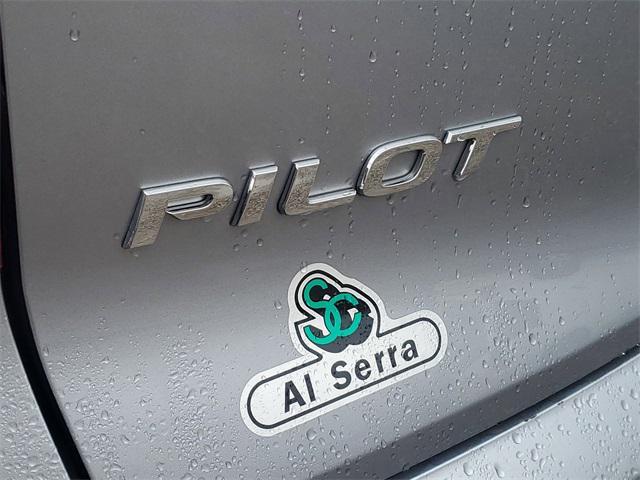 used 2022 Honda Pilot car, priced at $32,000