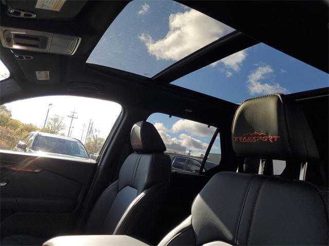 new 2025 Honda Pilot car, priced at $48,293