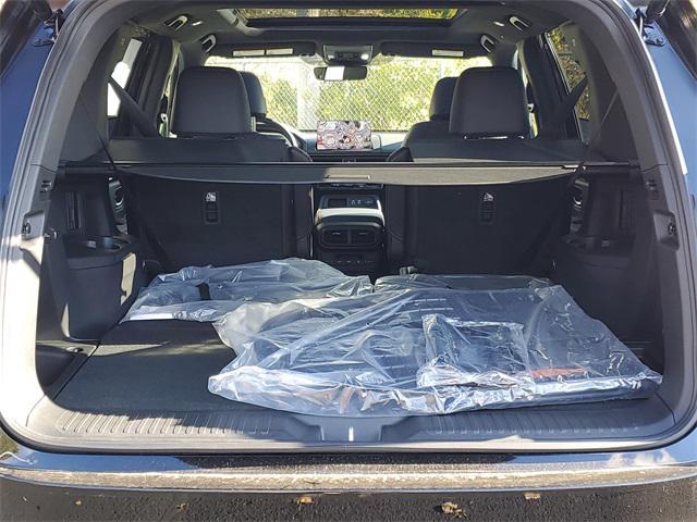 new 2025 Honda Pilot car, priced at $48,293