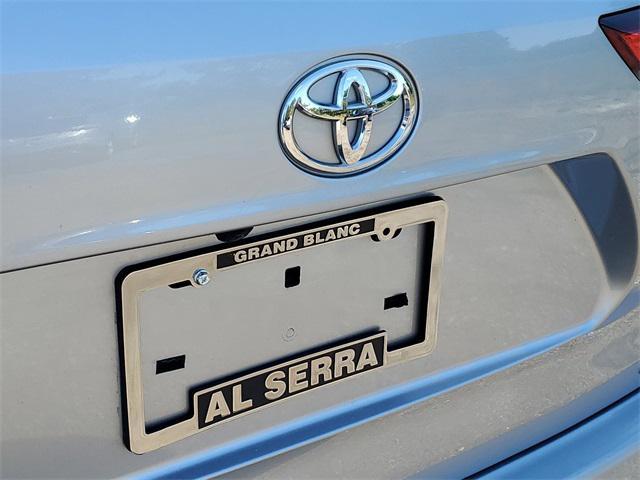 used 2021 Toyota Highlander car, priced at $24,434