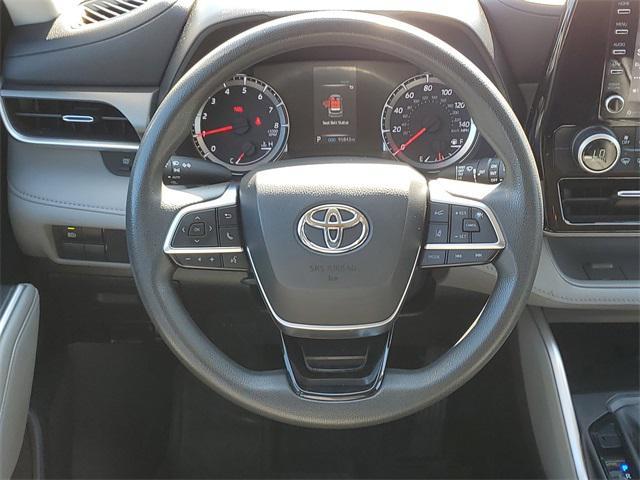 used 2021 Toyota Highlander car, priced at $24,434