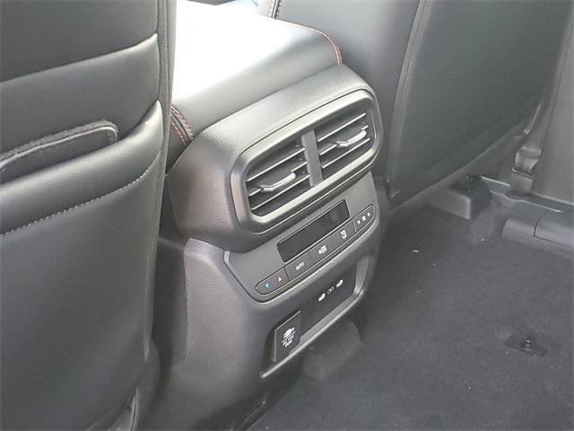 new 2025 Honda Pilot car, priced at $47,933