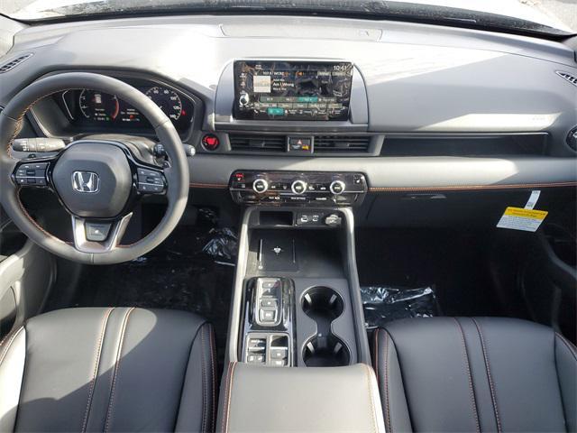 new 2025 Honda Pilot car, priced at $47,933