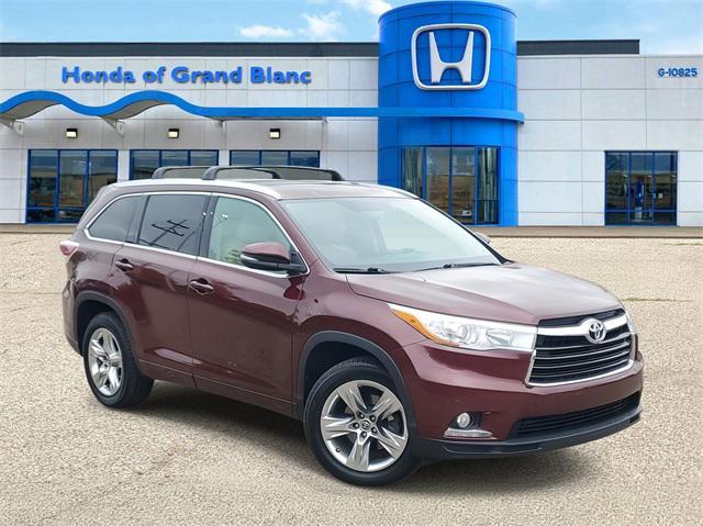 used 2016 Toyota Highlander car, priced at $17,510