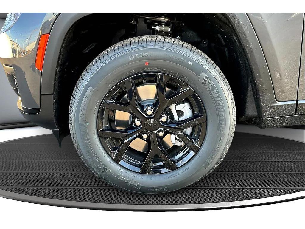 new 2025 Jeep Grand Cherokee L car, priced at $41,484