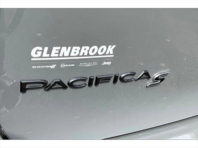 used 2020 Chrysler Pacifica car, priced at $26,900