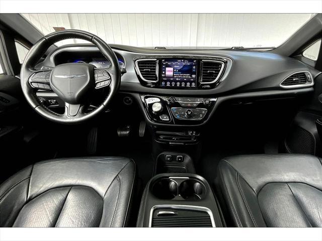 used 2020 Chrysler Pacifica car, priced at $26,900