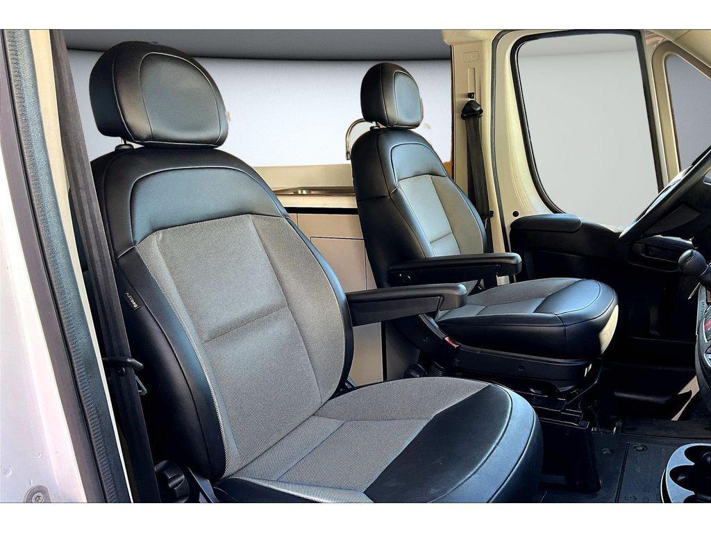 used 2015 Ram ProMaster 2500 car, priced at $22,222