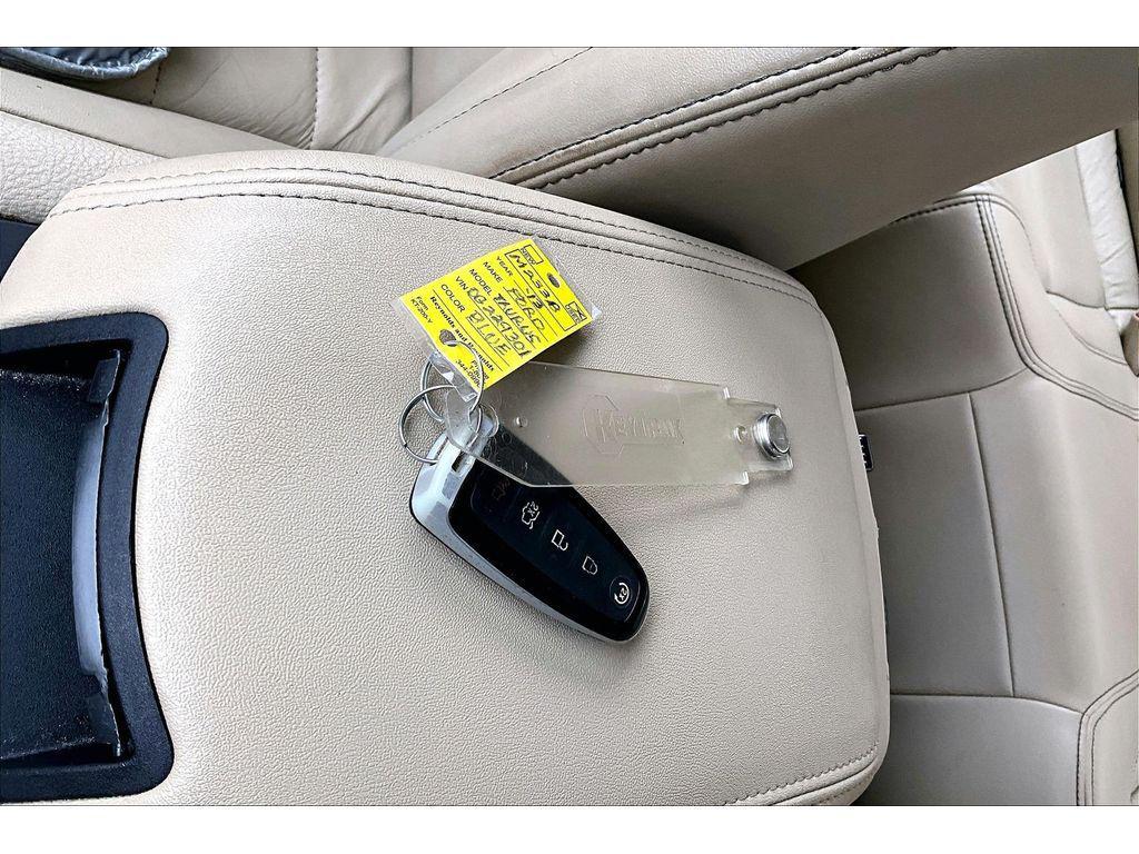 used 2013 Ford Taurus car, priced at $6,799