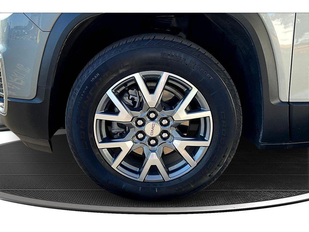 used 2023 GMC Acadia car, priced at $34,040