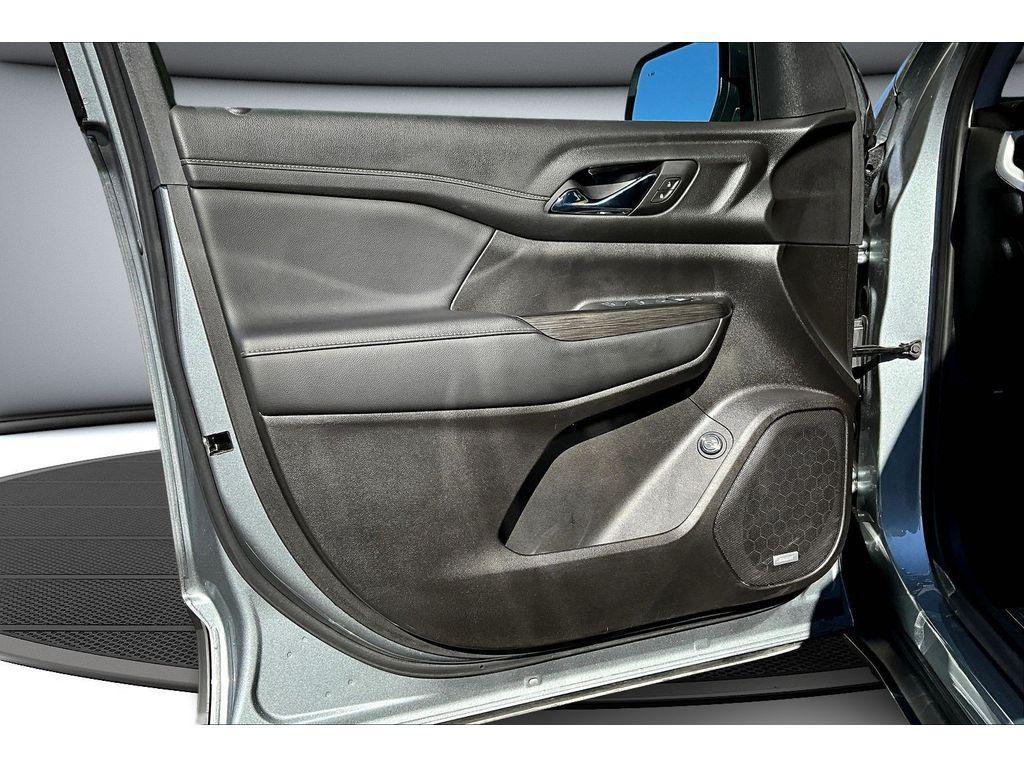 used 2023 GMC Acadia car, priced at $34,040