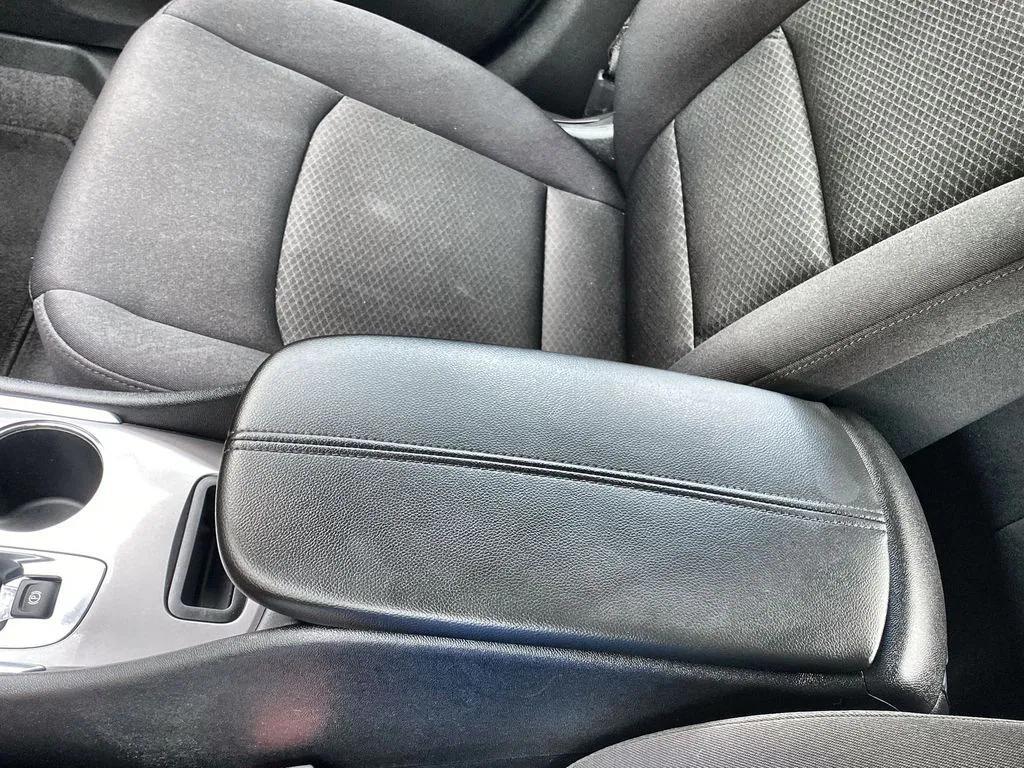 used 2024 Chevrolet Malibu car, priced at $19,900