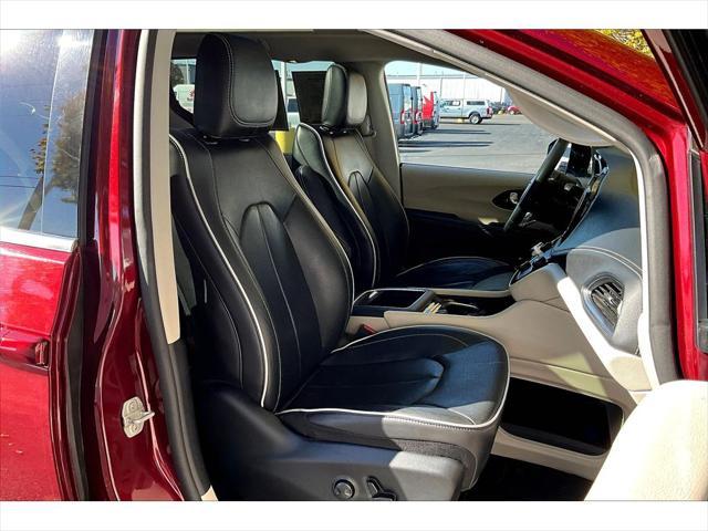 used 2023 Chrysler Pacifica car, priced at $32,500