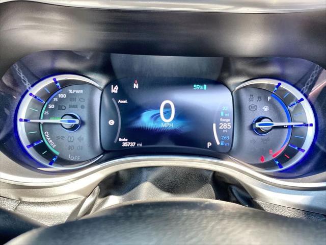 used 2022 Chrysler Pacifica Hybrid car, priced at $31,900
