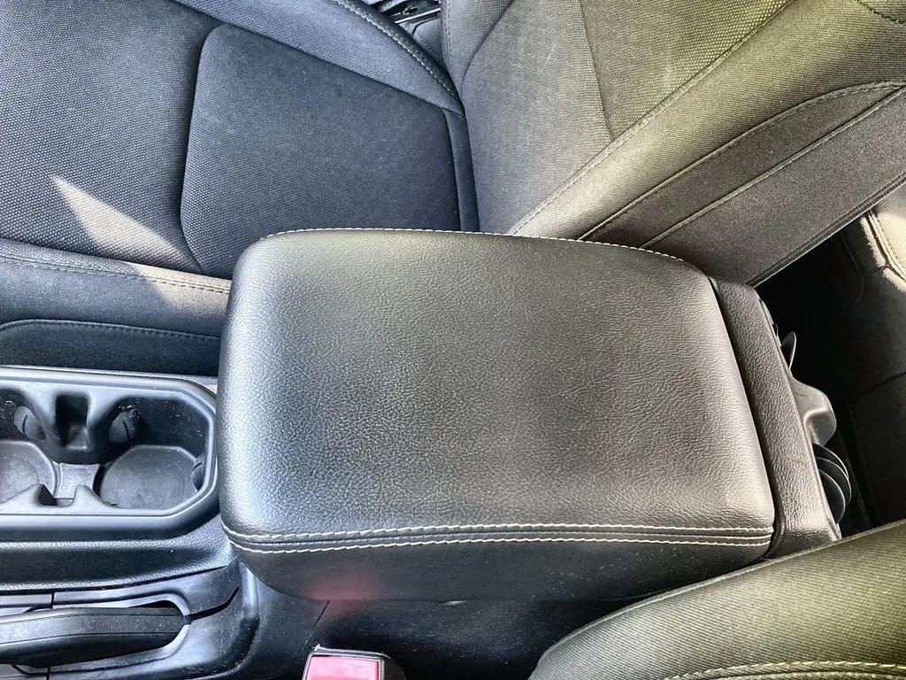 used 2023 Jeep Gladiator car, priced at $35,598