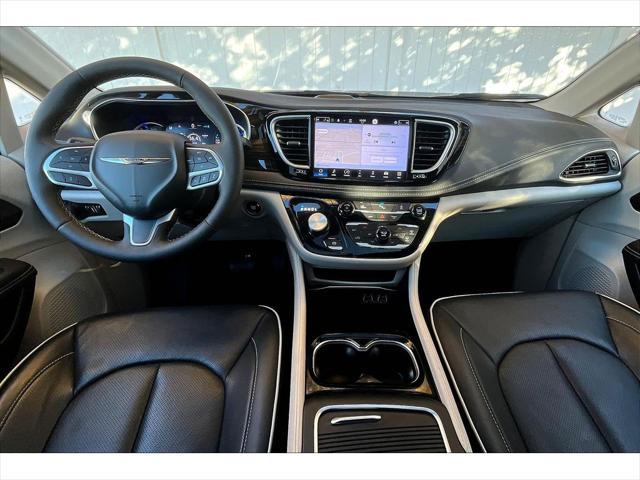 used 2023 Chrysler Pacifica Hybrid car, priced at $33,995