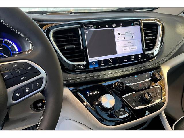 used 2023 Chrysler Pacifica Hybrid car, priced at $33,995