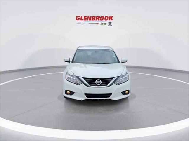 used 2018 Nissan Altima car, priced at $10,000