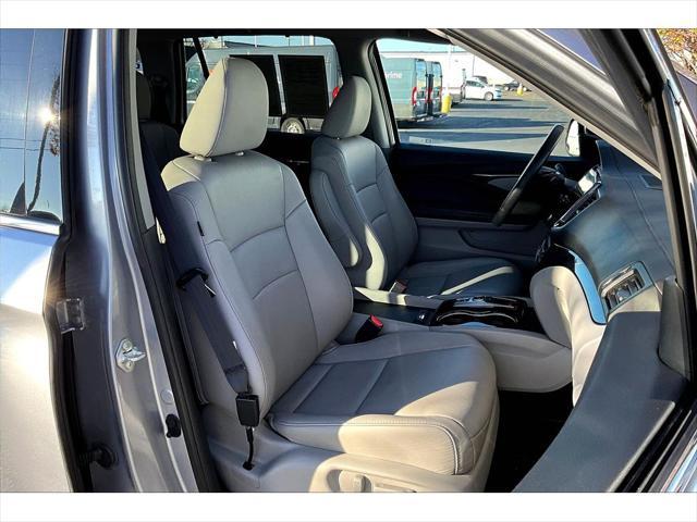 used 2022 Honda Pilot car, priced at $32,959