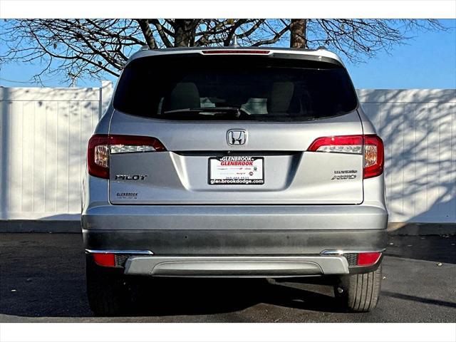 used 2022 Honda Pilot car, priced at $32,959