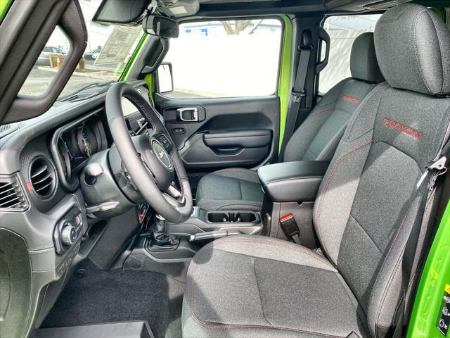 new 2025 Jeep Gladiator car, priced at $48,004