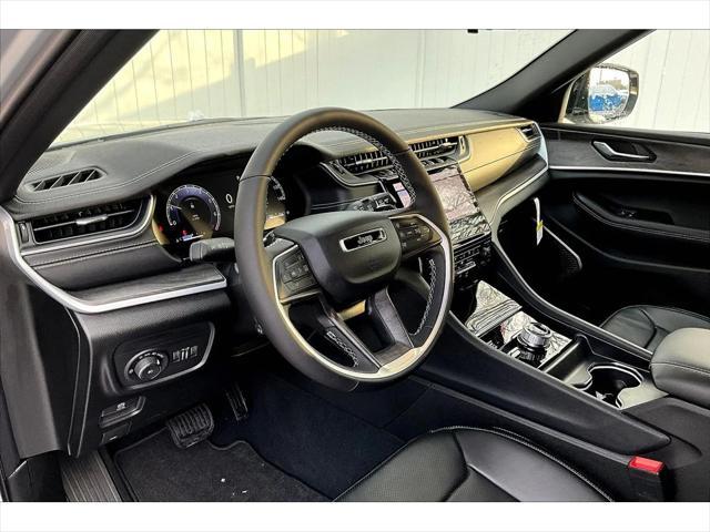 new 2025 Jeep Grand Cherokee car, priced at $51,963