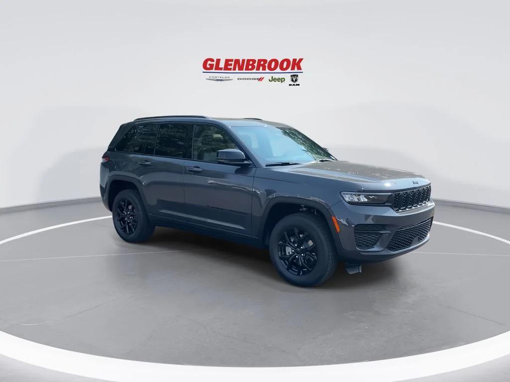 new 2025 Jeep Grand Cherokee car, priced at $41,834