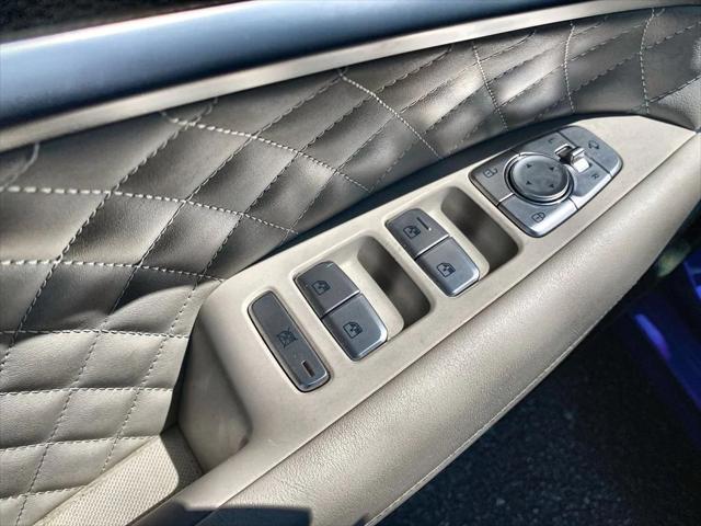 used 2022 Genesis G70 car, priced at $31,900