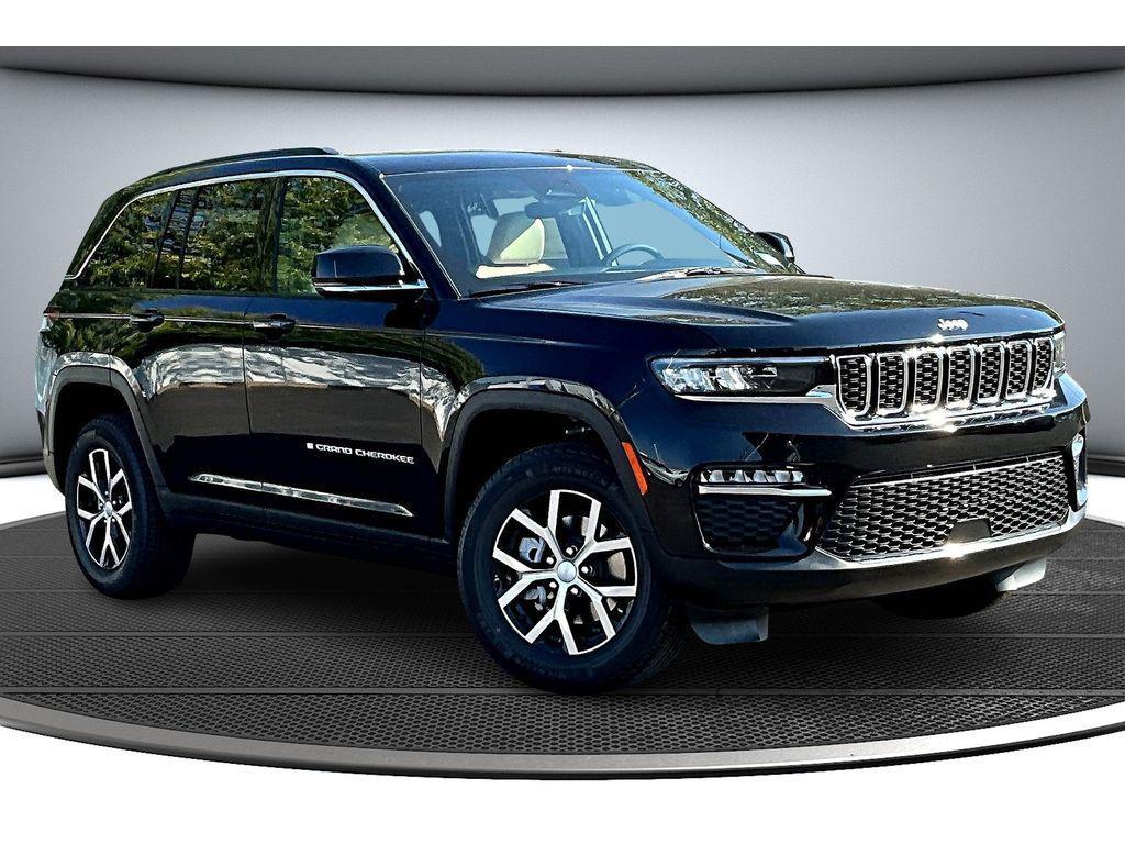 new 2025 Jeep Grand Cherokee car, priced at $45,256