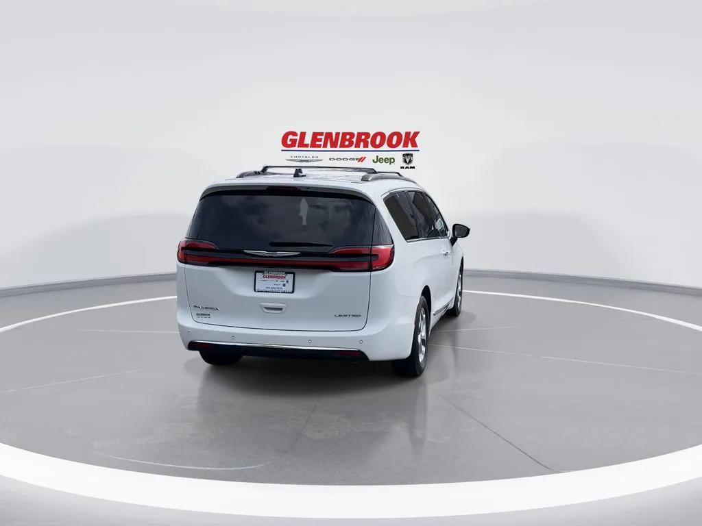 used 2023 Chrysler Pacifica car, priced at $26,585
