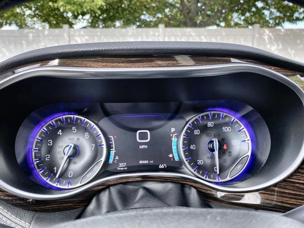 used 2023 Chrysler Pacifica car, priced at $26,585
