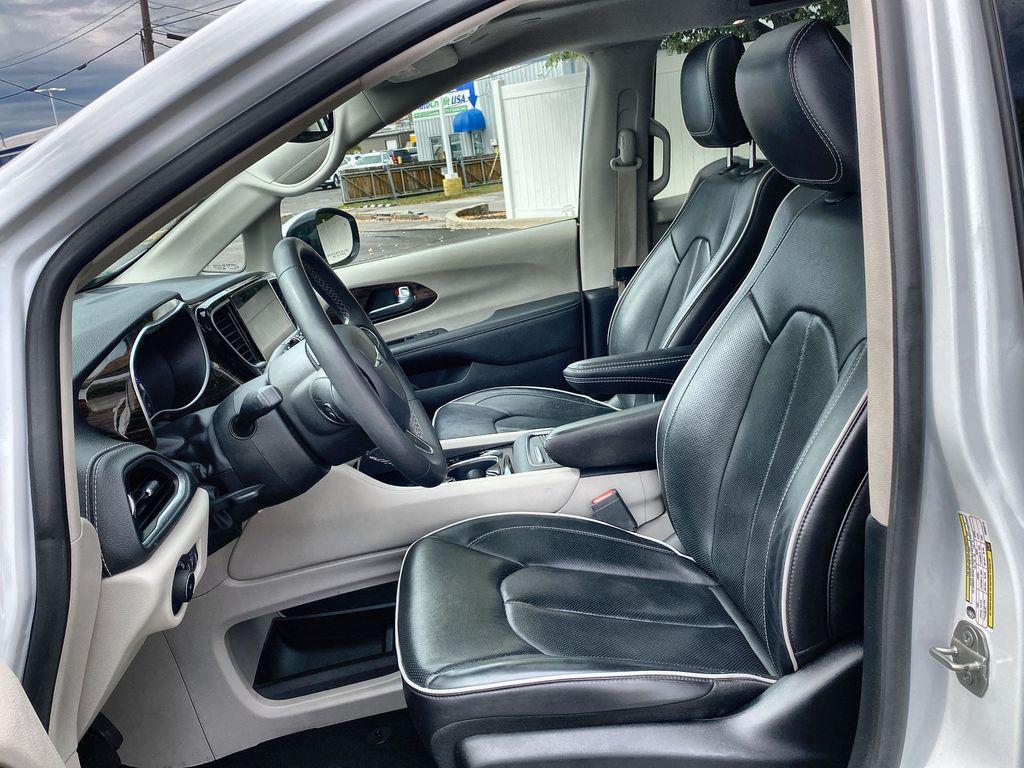 used 2023 Chrysler Pacifica car, priced at $26,585