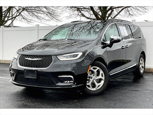 used 2023 Chrysler Pacifica car, priced at $30,968