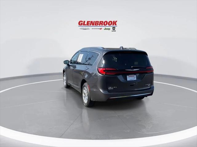 used 2021 Chrysler Pacifica car, priced at $29,000