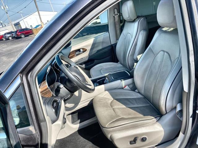 used 2021 Chrysler Pacifica car, priced at $29,000