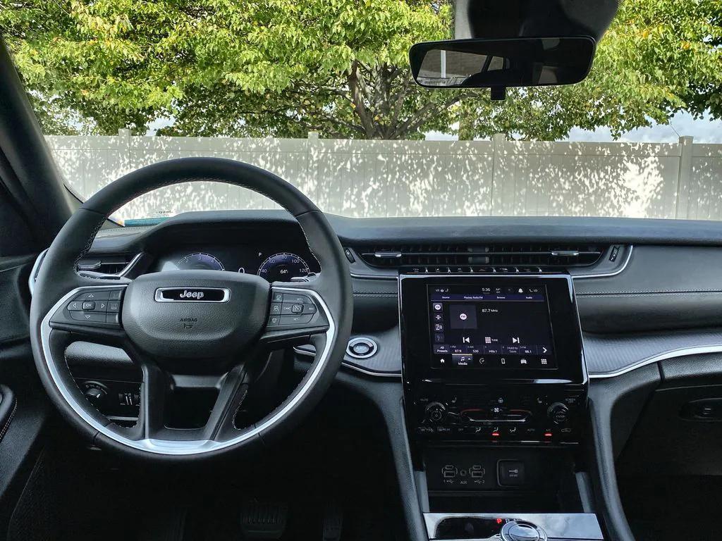 new 2025 Jeep Grand Cherokee car, priced at $44,480