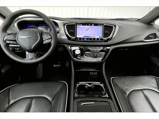 used 2023 Chrysler Pacifica car, priced at $38,037