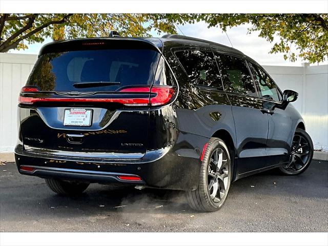 used 2023 Chrysler Pacifica car, priced at $38,037