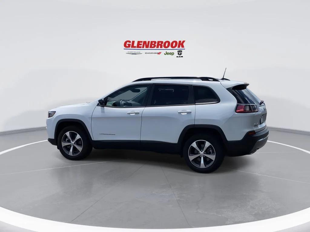 used 2022 Jeep Cherokee car, priced at $25,000