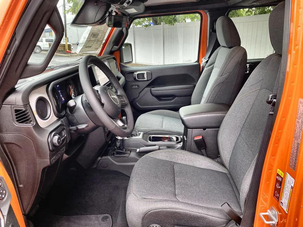 new 2025 Jeep Wrangler car, priced at $42,239