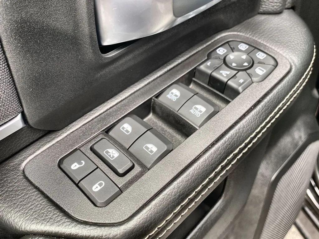 new 2025 Ram 2500 car, priced at $71,756