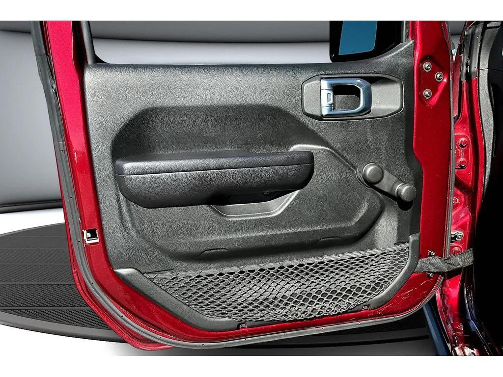 used 2021 Jeep Wrangler Unlimited car, priced at $30,962