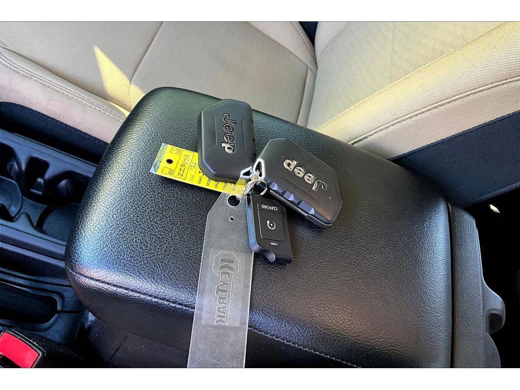 used 2021 Jeep Wrangler Unlimited car, priced at $30,962