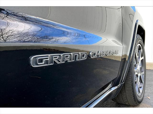 used 2021 Jeep Grand Cherokee car, priced at $31,789