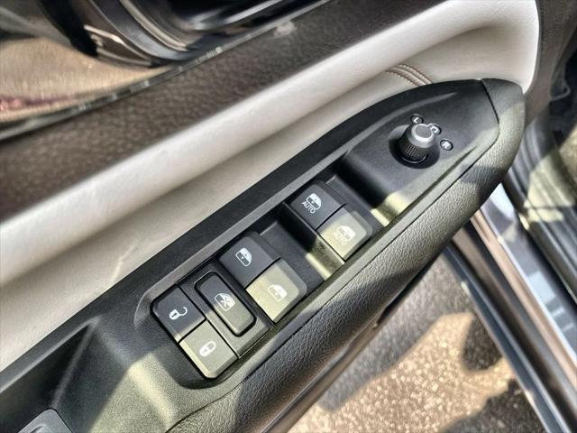 used 2022 Jeep Compass car, priced at $23,900